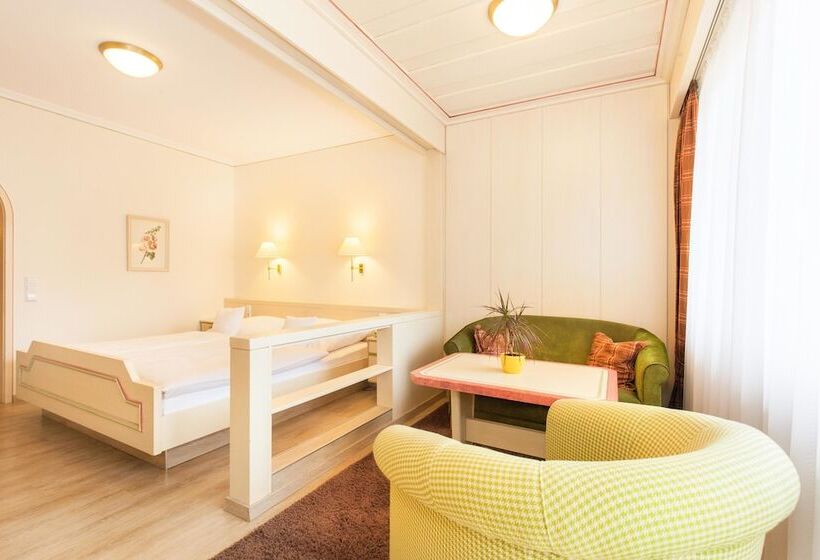 اتاق سوپریور, Landgasthof Hotel Hirsch
