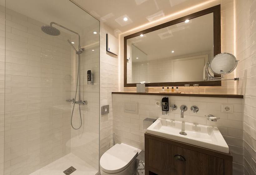 Люкс, Loev   Vela Hotels