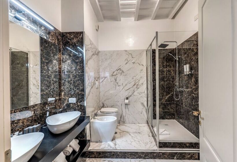اتاق سوپریور, Relais Fontana Di Trevi