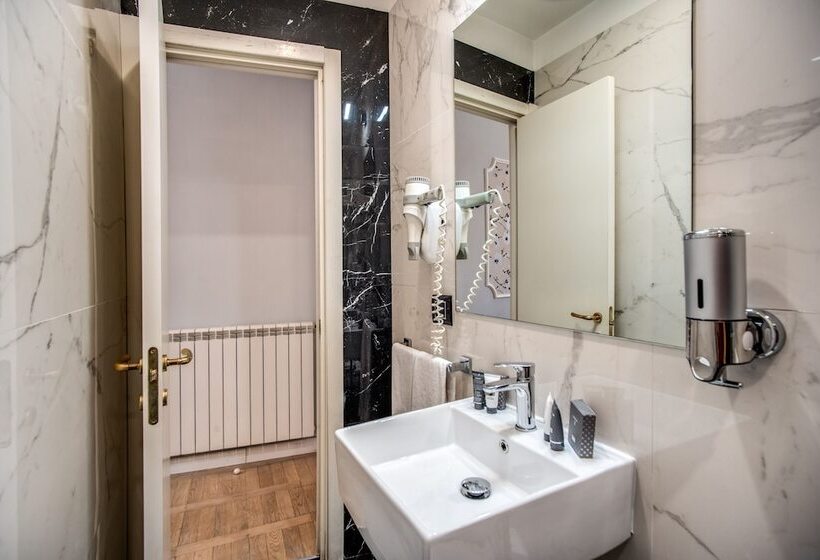 Quarto superior, Relais Fontana Di Trevi