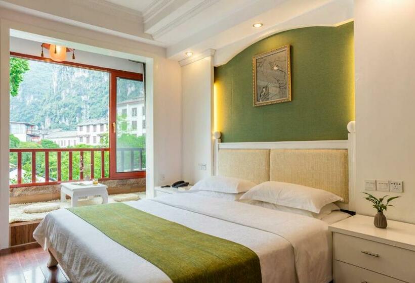 اتاق استاندارد با چشم‌انداز کوهستان, Yangshuo River View