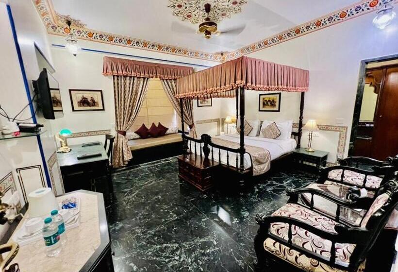 غرفة ديلوكس, Umaid Mahal  A Heritage Style Boutique