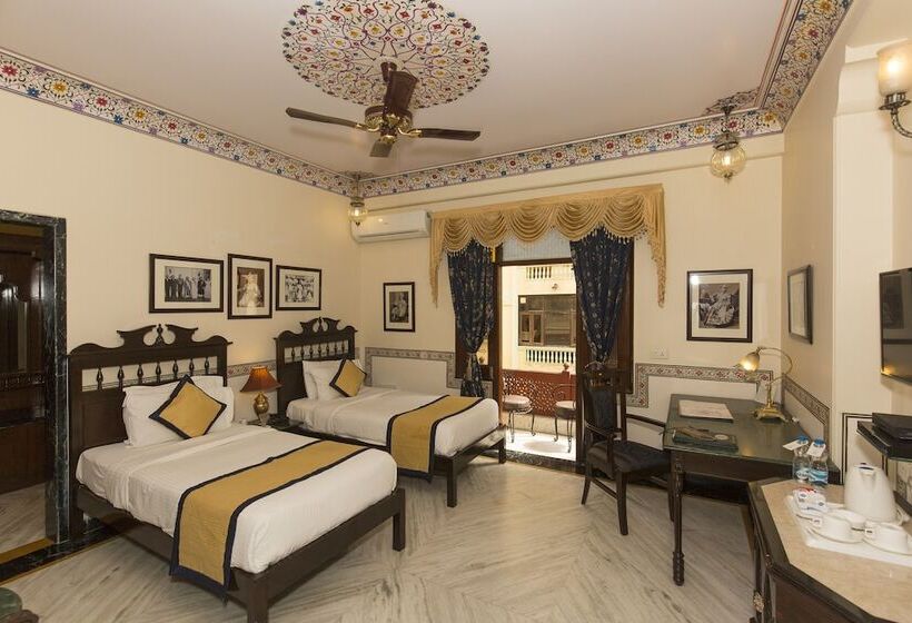 اتاق لوکس, Umaid Mahal  A Heritage Style Boutique
