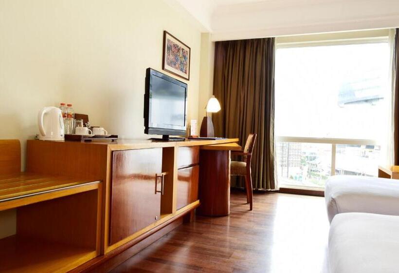 Habitación Estándar, Novotel Semarang