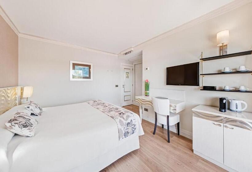 اتاق استاندارد, Boutiquehotel El Coto