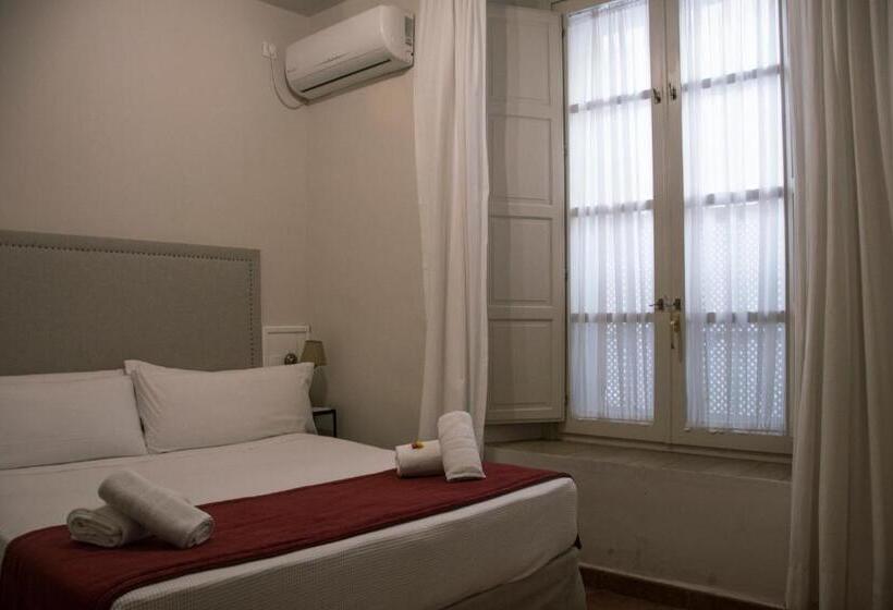 اتاق اکونومی, Hostal Callejon Del Agua