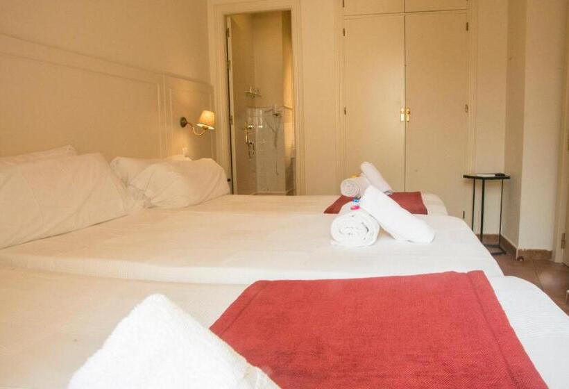 اتاق استاندارد سه نفره, Hostal Callejon Del Agua