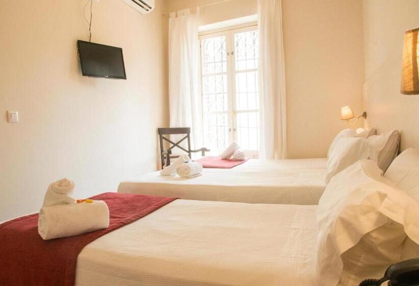 اتاق استاندارد سه نفره, Hostal Callejon Del Agua