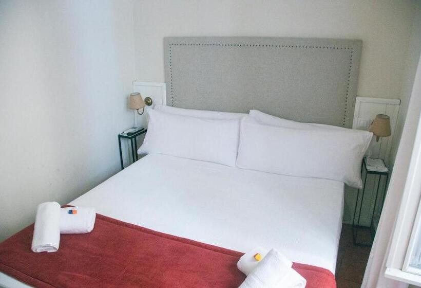 اتاق اکونومی, Hostal Callejon Del Agua