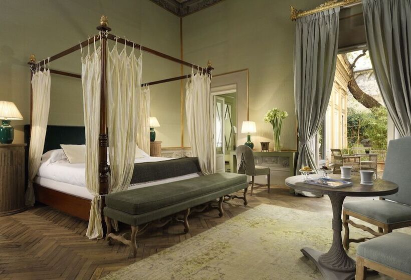 سوییت, Al Palazzo Del Marchese Di Camugliano Residenza D'epoca