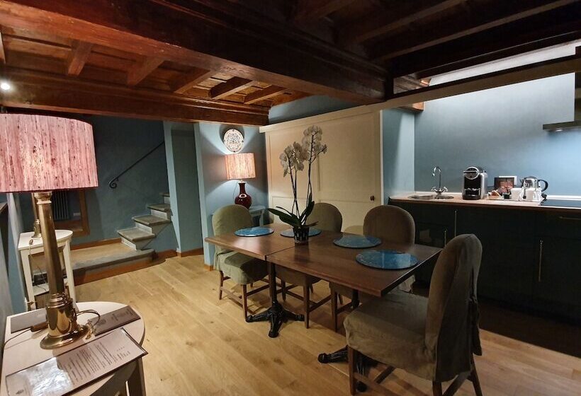 اتاق استاندارد, Al Palazzo Del Marchese Di Camugliano Residenza D'epoca