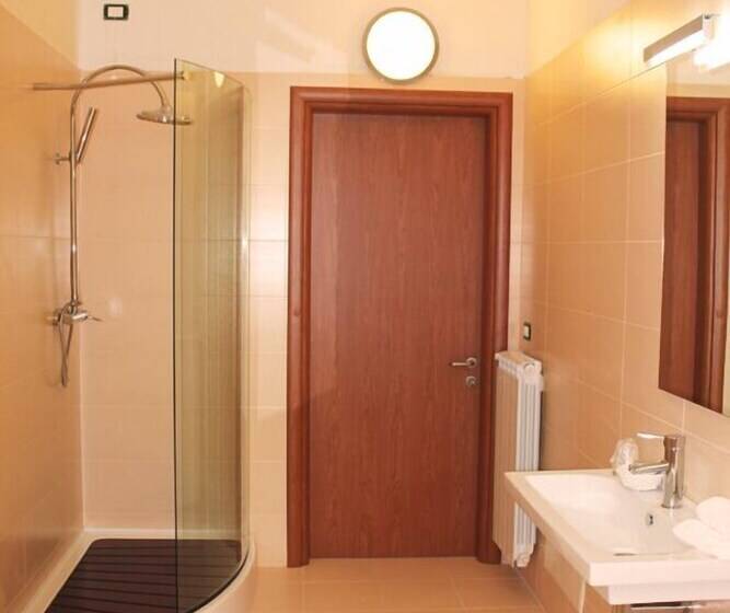 اتاق استاندارد, Formula International & Puravita Spa