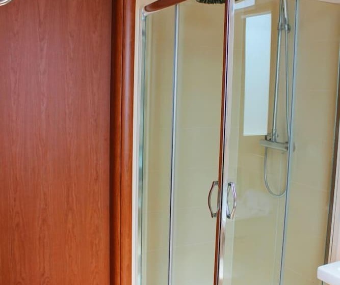 اتاق استاندارد سه نفره, Formula International & Puravita Spa