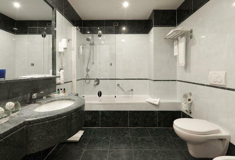 اتاق لوکس, Holiday Inn Turin Corso Francia, An Ihg