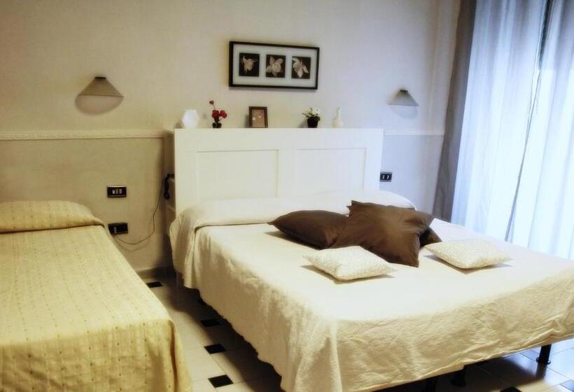 Standard Single Room, Luna Rossa