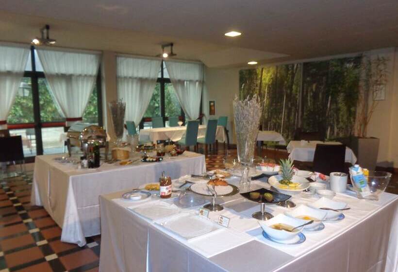 اتاق استاندارد, Ferretti Majestichouse
