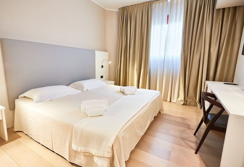 اتاق استاندارد, Ferretti Majestichouse