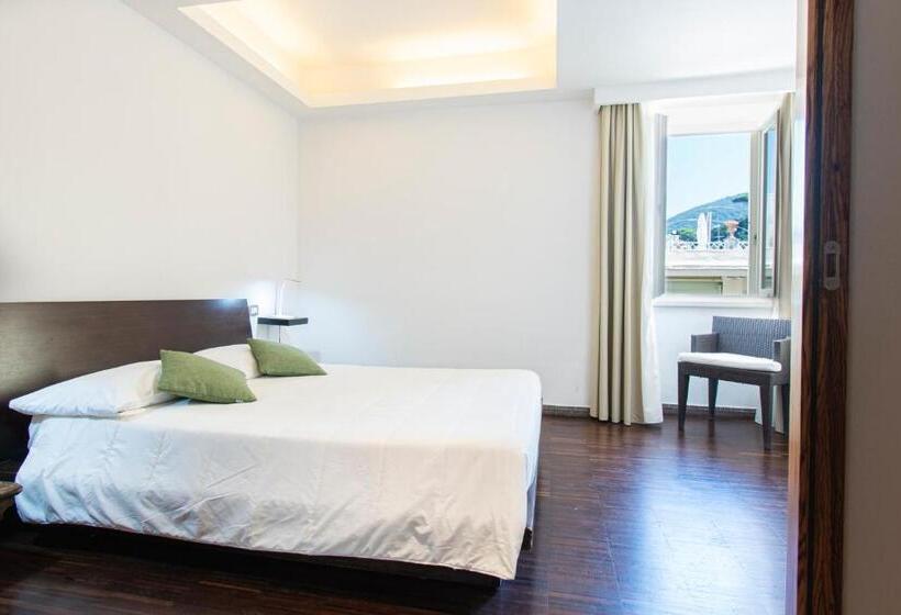 اتاق کلاسیک, Marina 10 Design Hotel & Spa