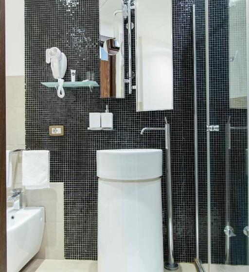 سوئیت جونیور با تراس, Marina 10 Design Hotel & Spa