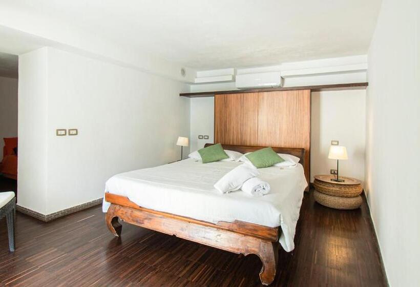 اتاق کلاسیک چهارنفره, Marina 10 Design Hotel & Spa