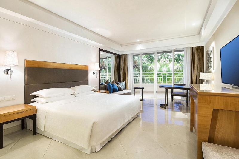 اتاق استاندارد با تخت بزرگ, Sheraton Haikou