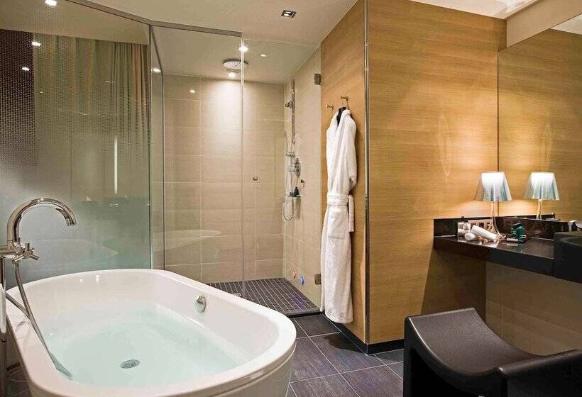 Junior Suite, Sofitel Luxembourg Le Grand Ducal