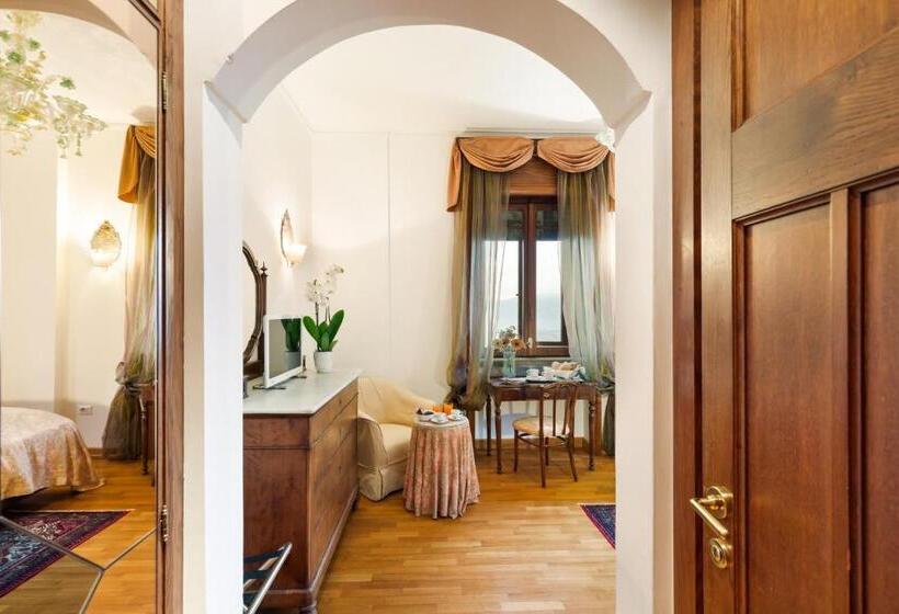 اتاق سوپریور, Villa Pambuffetti