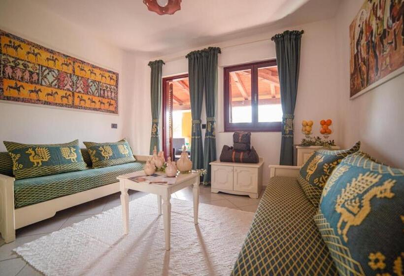 Family Room, I Giardini Di Cala Ginepro Hotel Resort