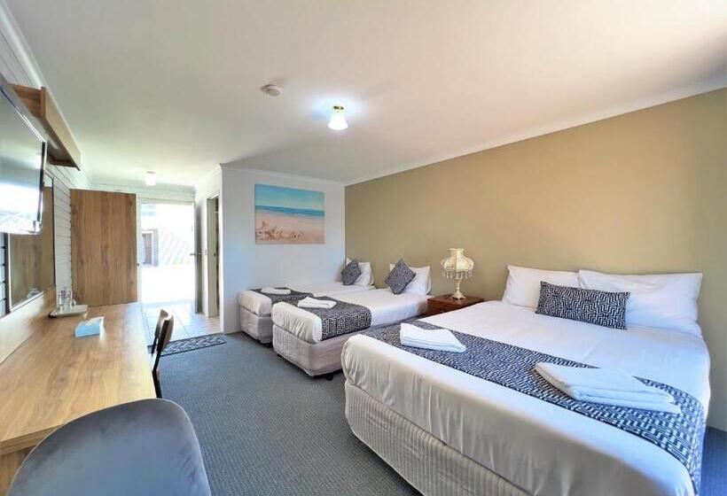 اتاق خانوادگی, Albury Garden Court Motel