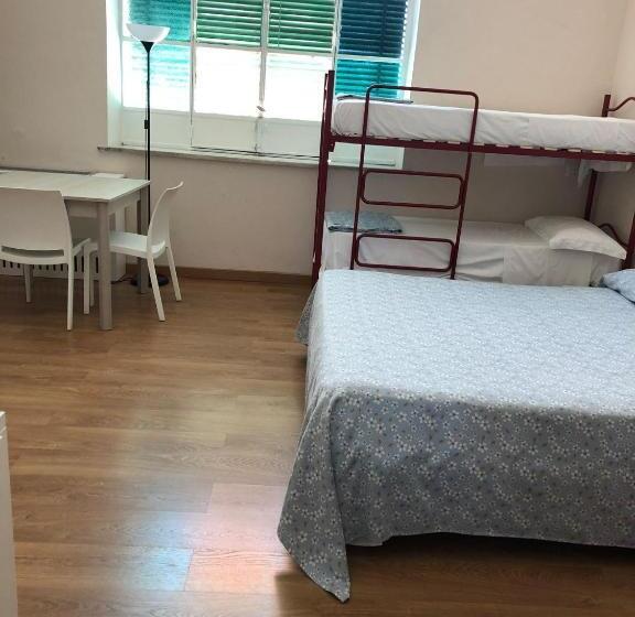 اتاق استاندارد چهار تخته, Porto Salvo