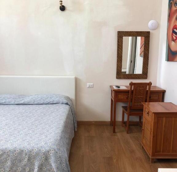اتاق استاندارد چهار تخته, Porto Salvo