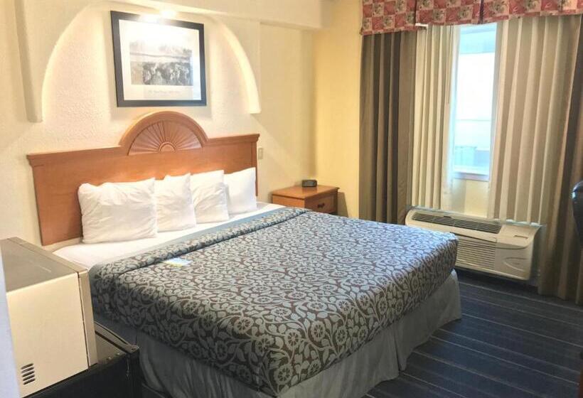 غرفة قياسية سرير كينج لذوى الإحتياجات الخاصة, Days Inn By Wyndham San Antonio Airport