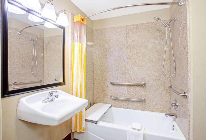 适合残疾人士使用的套间, La Quinta By Wyndham Corpus Christi Airport