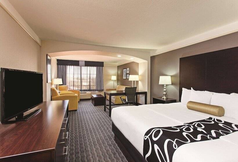 Executive-Zimmer, La Quinta Inn & Suites By Wyndham Santa Clarita