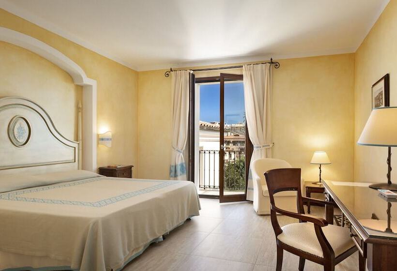 اتاق کلاسیک, La Vecchia Fonte Boutique