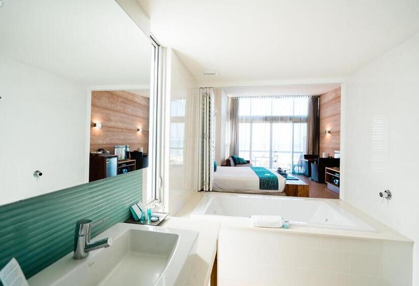 بانگلوی استاندارد, Mantarays Ningaloo Beach Resort