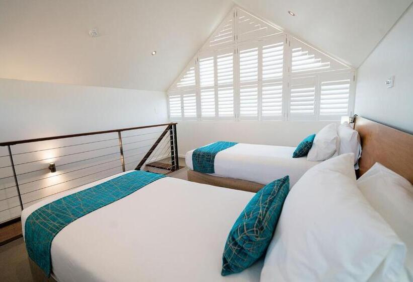 2 Bedrooms Standard Bungalow, Mantarays Ningaloo Beach Resort