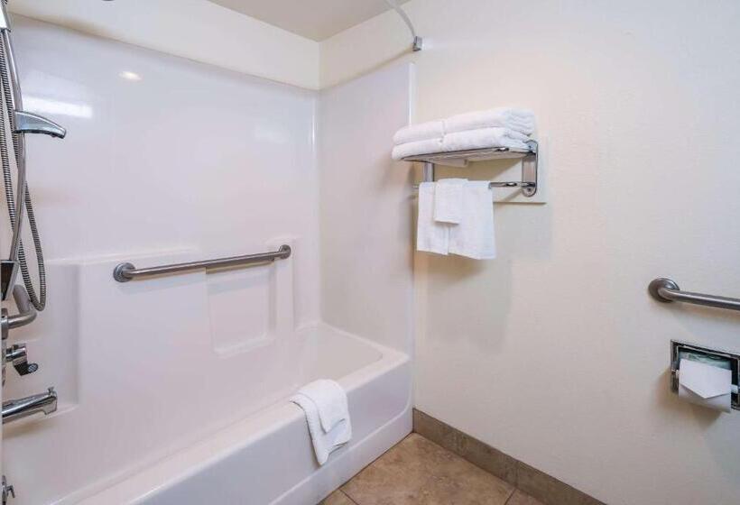 Standard Room Adapted for people with reduced mobility, Quality Inn & Suites Coeur d'Alene