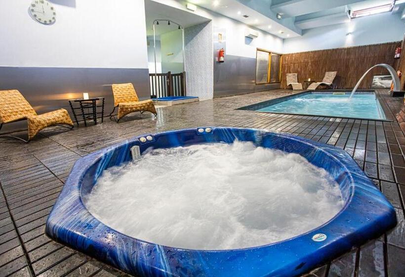 آپارتمان 2 خوابه, La Casona Encanto Rural   Apartahotel Spa Llanes