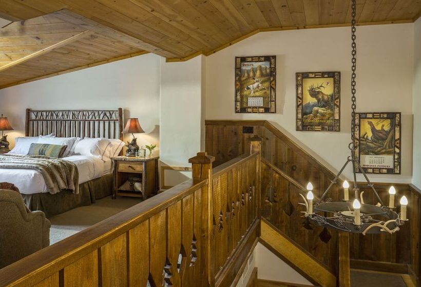 سوئیت 2 خوابه, The Whiteface Lodge