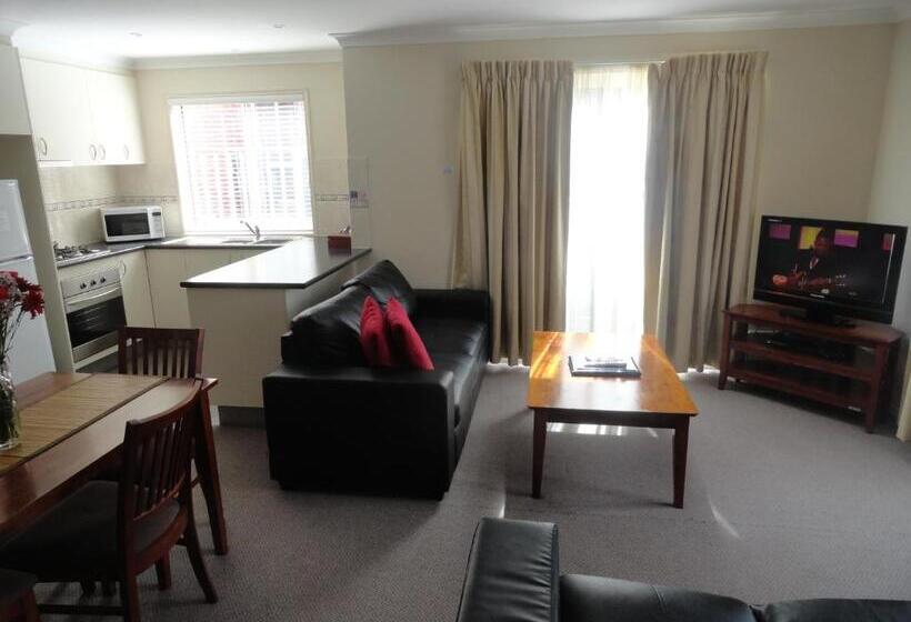 2 Bedroom Apartment, Victoria Lodge Motor Inn & Apartments