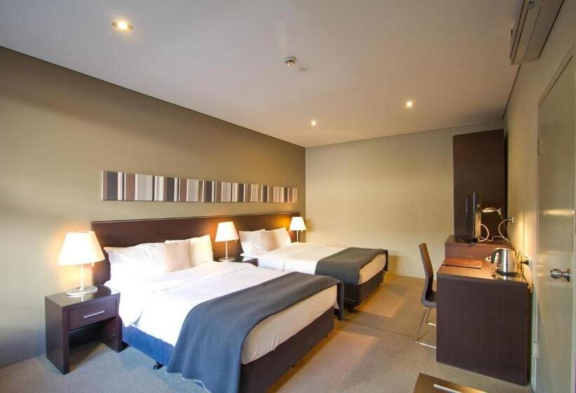 اتاق سوپریور, Vulcan Hotel Sydney