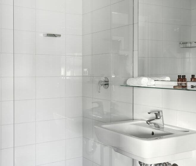 اتاق سوپریور, Vulcan Hotel Sydney