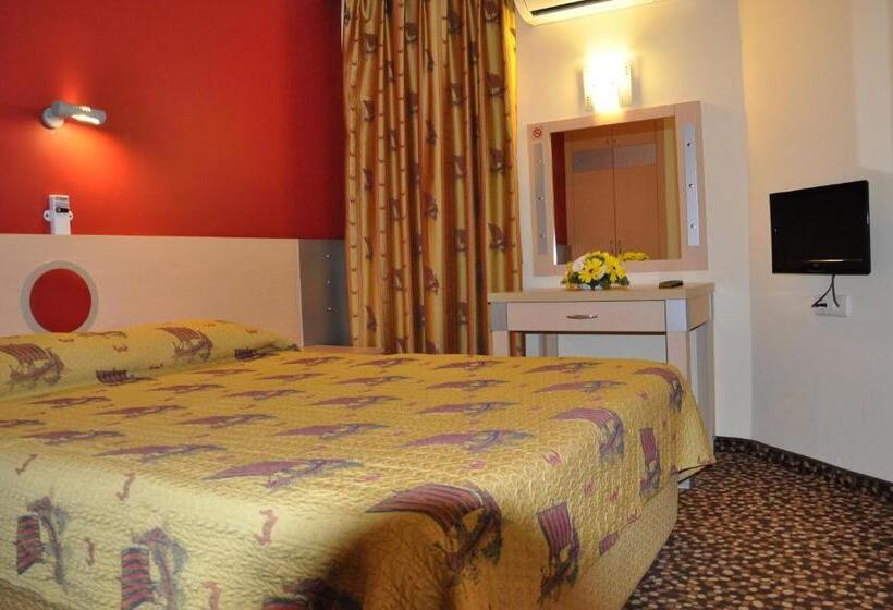 سوییت خانوادگی, Grand Viking Hotel   All Inclusive