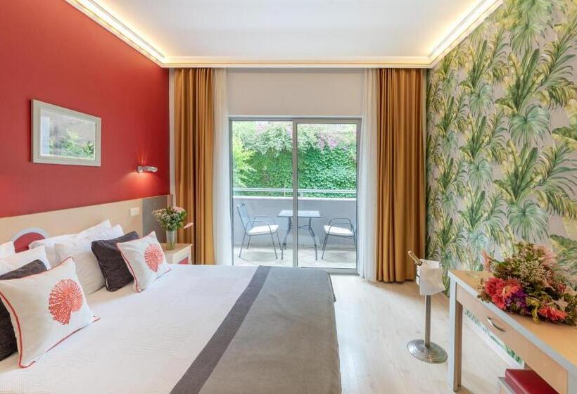 اتاق استاندارد با چشم‌انداز باغ, Grand Viking Hotel   All Inclusive