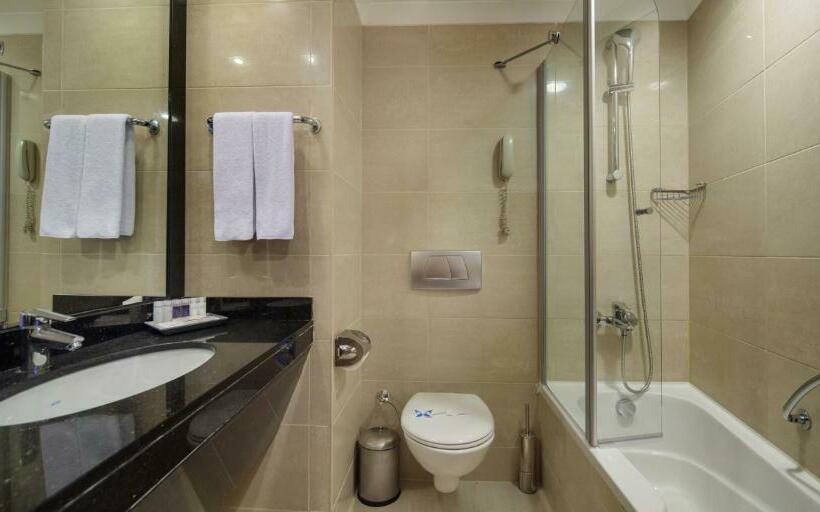 اتاق اکونومی, Liberty Hotels Lara