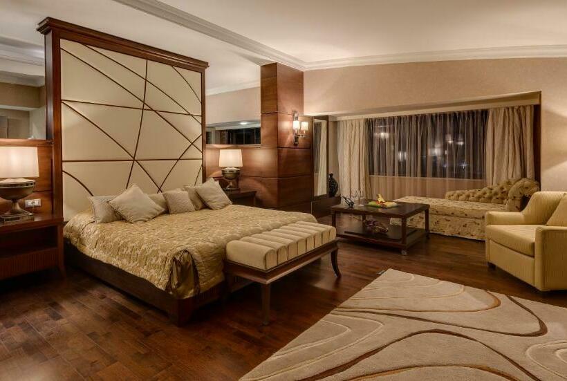 Suite King Bed, Susesi Luxury Resort