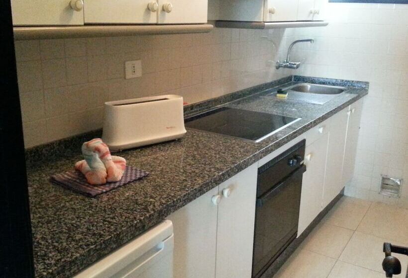 استودیوی استاندارد, El Sombrero Apartments Los Gigantes