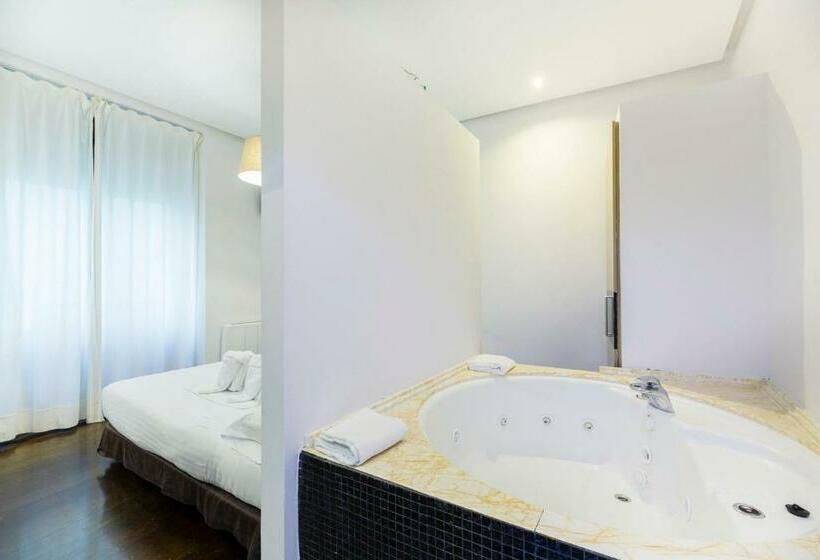 اتاق استاندارد با وان آب گرم, Madrid House Rooms