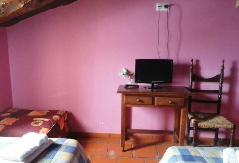 Habitación Estándar, Hostal Venta Liara